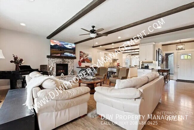 Building Photo - 10979 W Leilani Dr