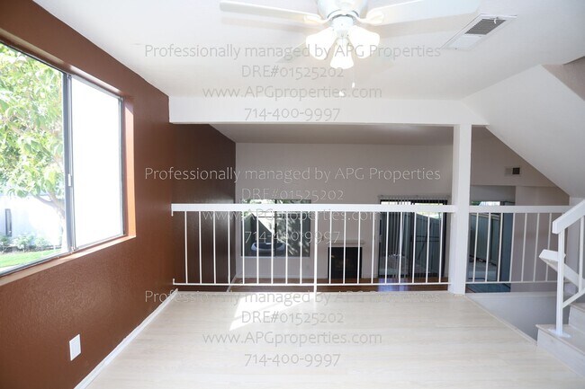 Building Photo - 2000 W Palmyra Ave