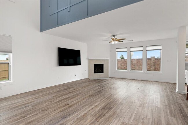 Building Photo - 3305 Cornflower Coast Ct