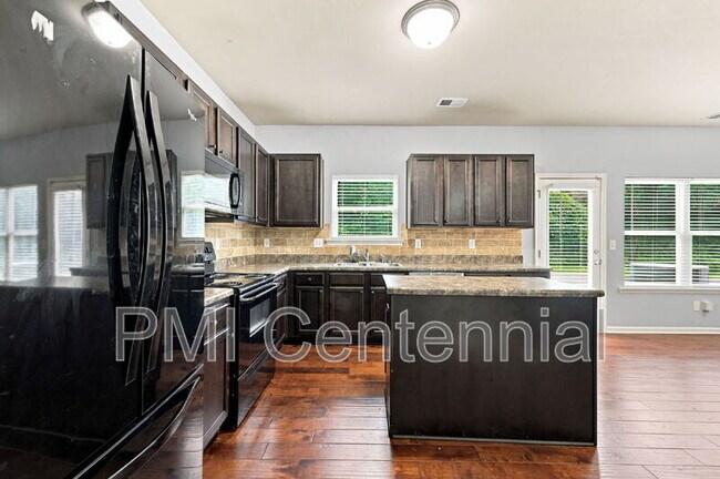 Building Photo - 3217 Blue Springs Trace