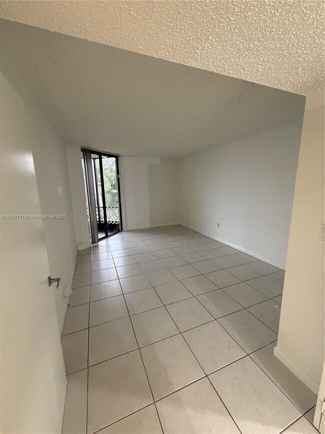 Building Photo - 8335 SW 152nd Ave