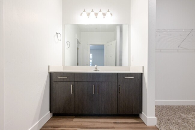 Building Photo - 693 S 4500 S