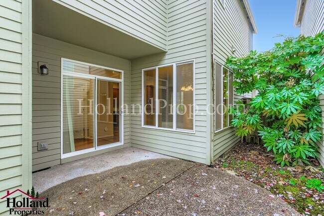 Building Photo - Charming 3-Bedroom Home in Arbor Vineyard