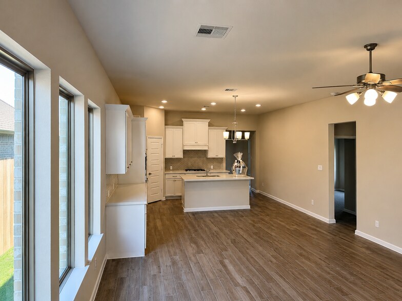 Building Photo - 9759 Satsuma Path