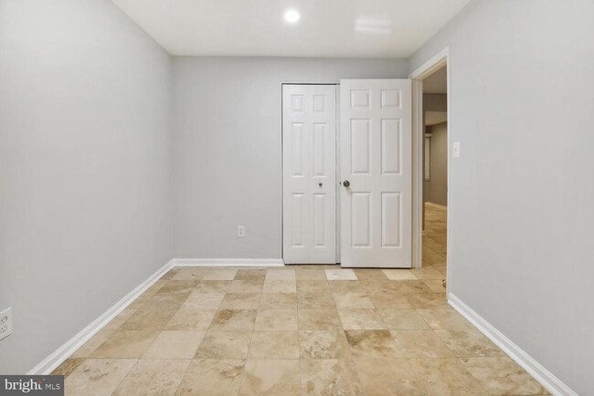 Building Photo - 2292 Idylwood Station Ln