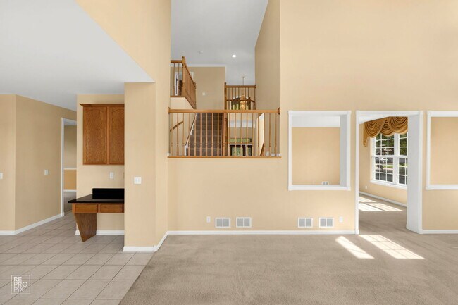 Building Photo - 920 McDole Dr