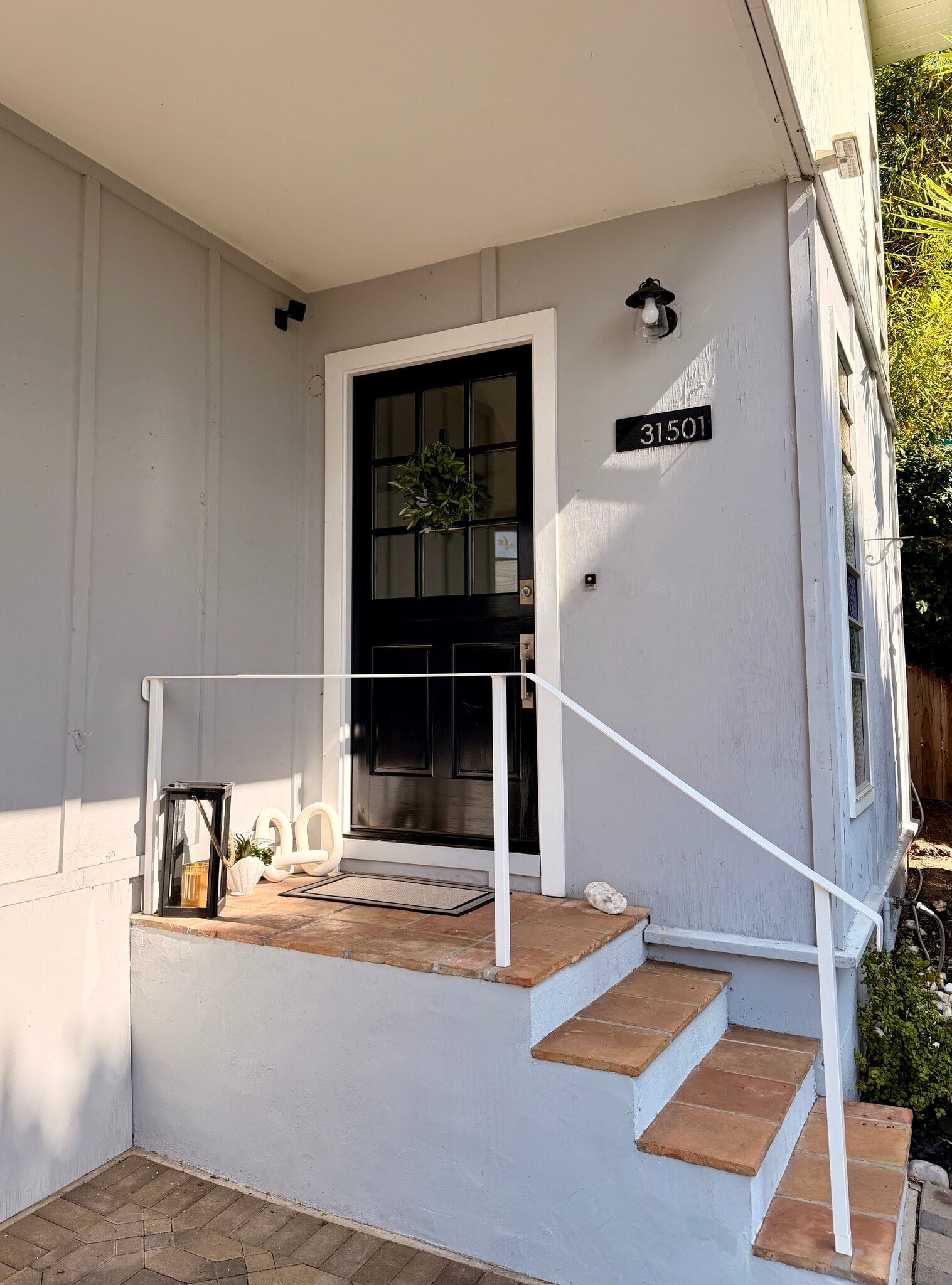 Building Photo - 31501 Burnside Pl