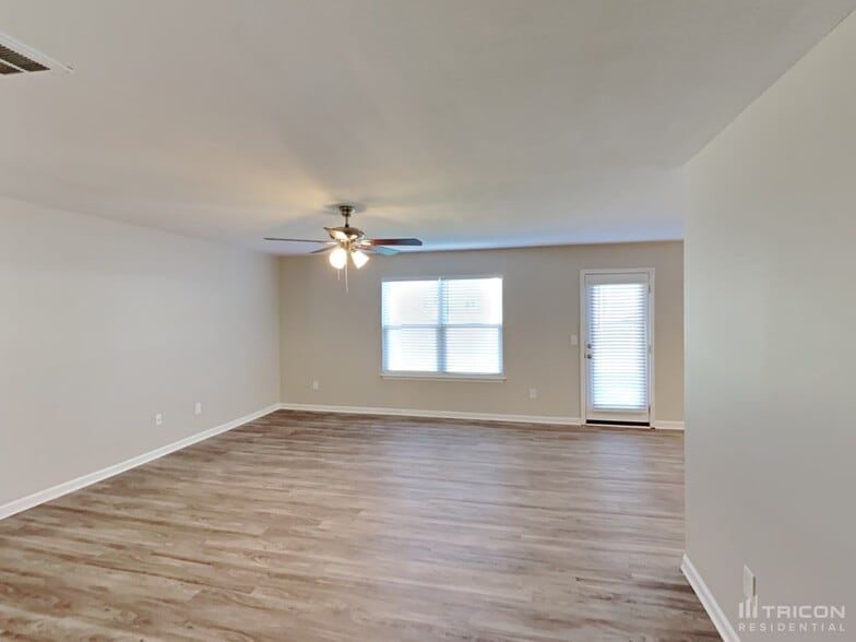 Building Photo - 3418 Anita Glen Dr