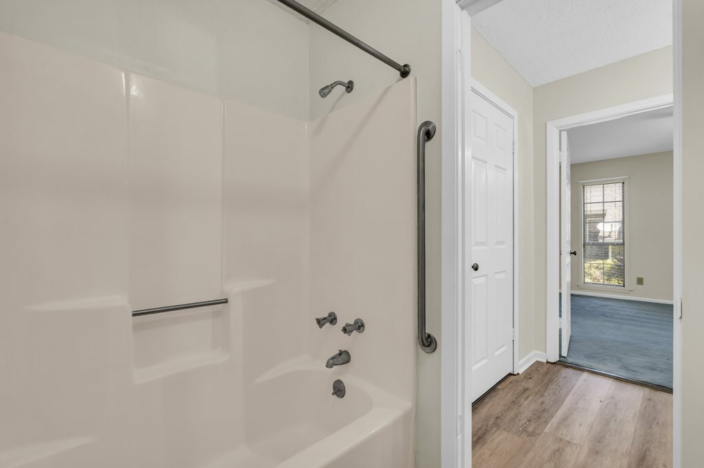 Building Photo - 2804 Plum Rd