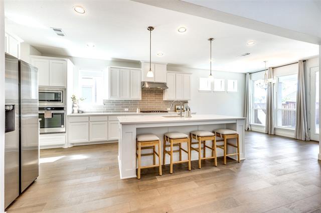 Building Photo - 4221 Sandhills Ln