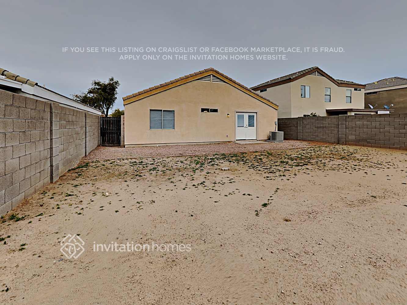 Building Photo - 12425 W Sweetwater Ave