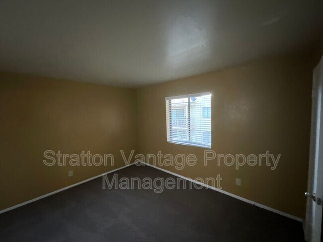 Building Photo - 16635 N Cave Creek Rd
