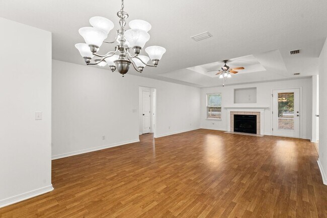 Building Photo - 71 Eventide Ln