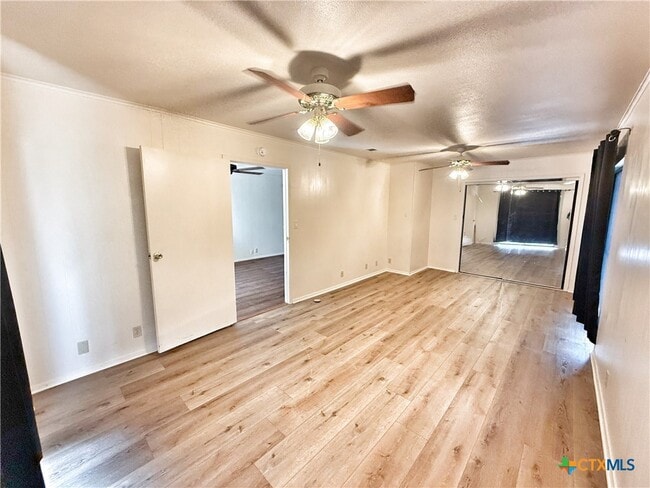 Building Photo - 275 Halm Dr