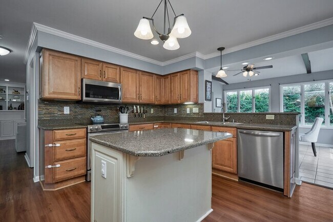 Building Photo - 3600 Chamberlayne Ct