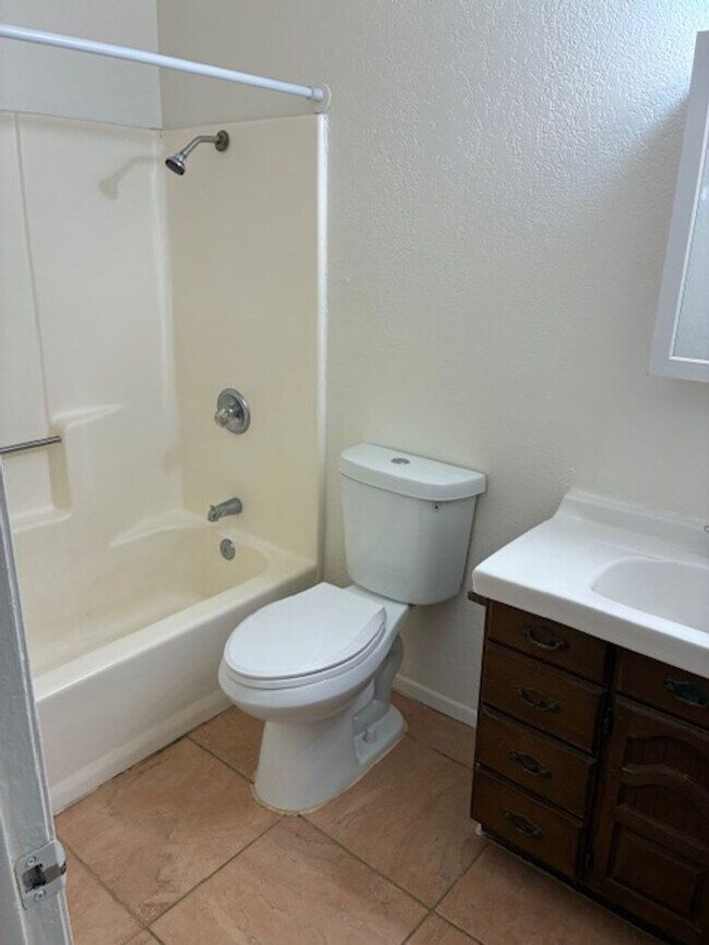 Building Photo - 21331 Rider St