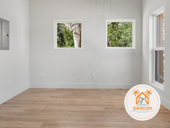 Building Photo - Spacious Studio Home with Modern Design