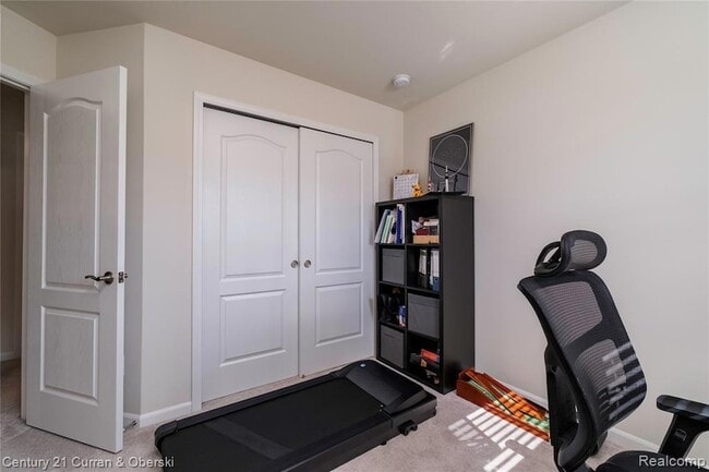 Building Photo - 2090 Addison Cir