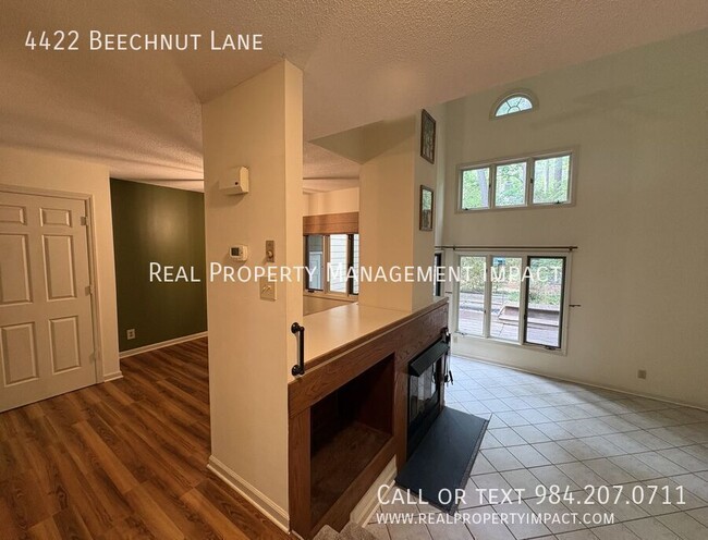 Building Photo - 4422 Beechnut Ln