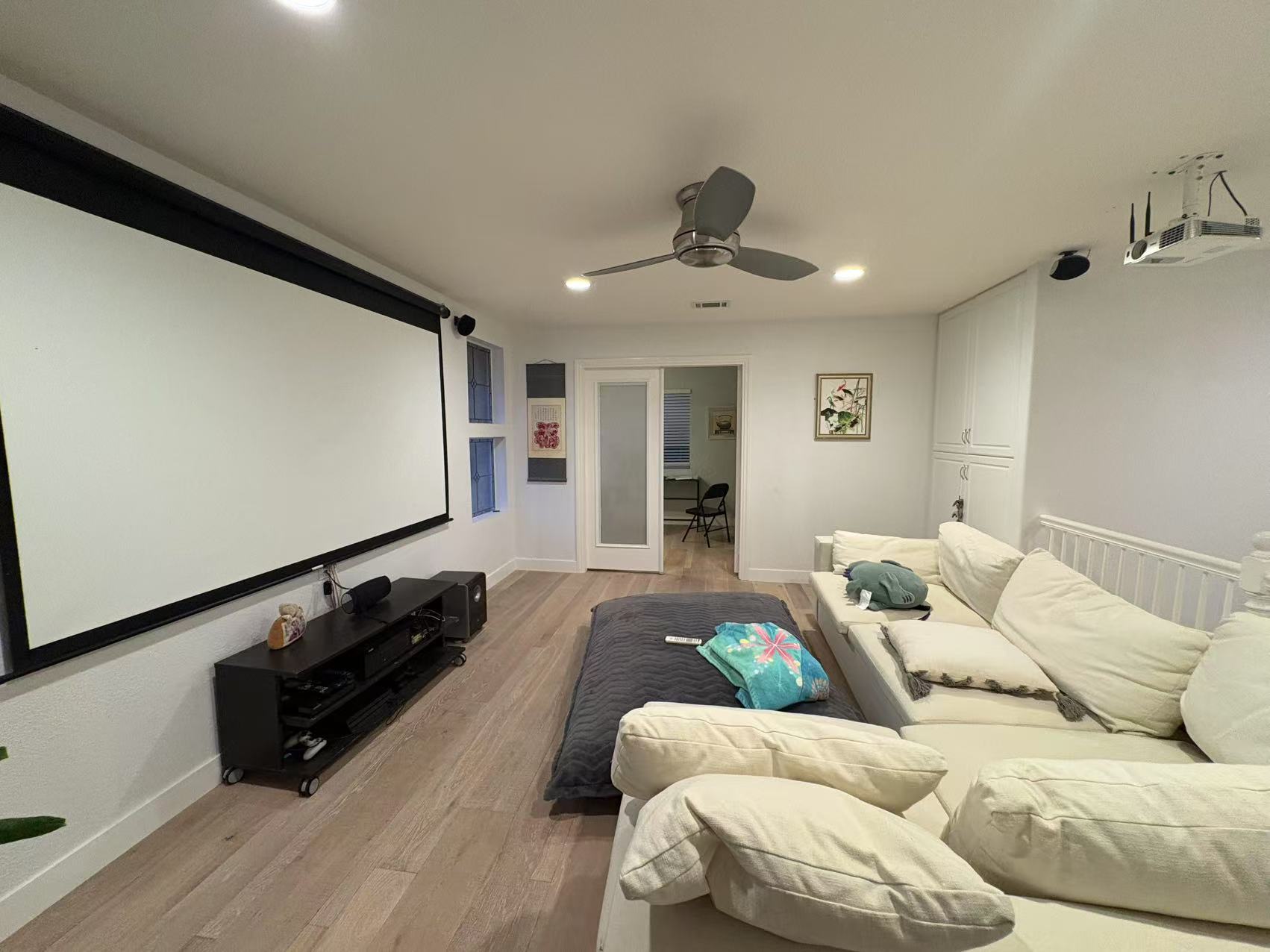 Building Photo - 7435 Arucauna Ct