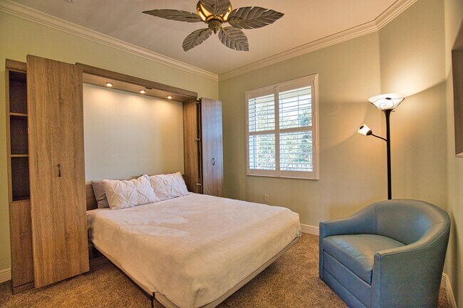 Building Photo - BEACH FRONT! Seasonal/Annual Rental – Turnkey Stunning Condo on Venice Island, 1,700+ sq ft, 2 Be...
