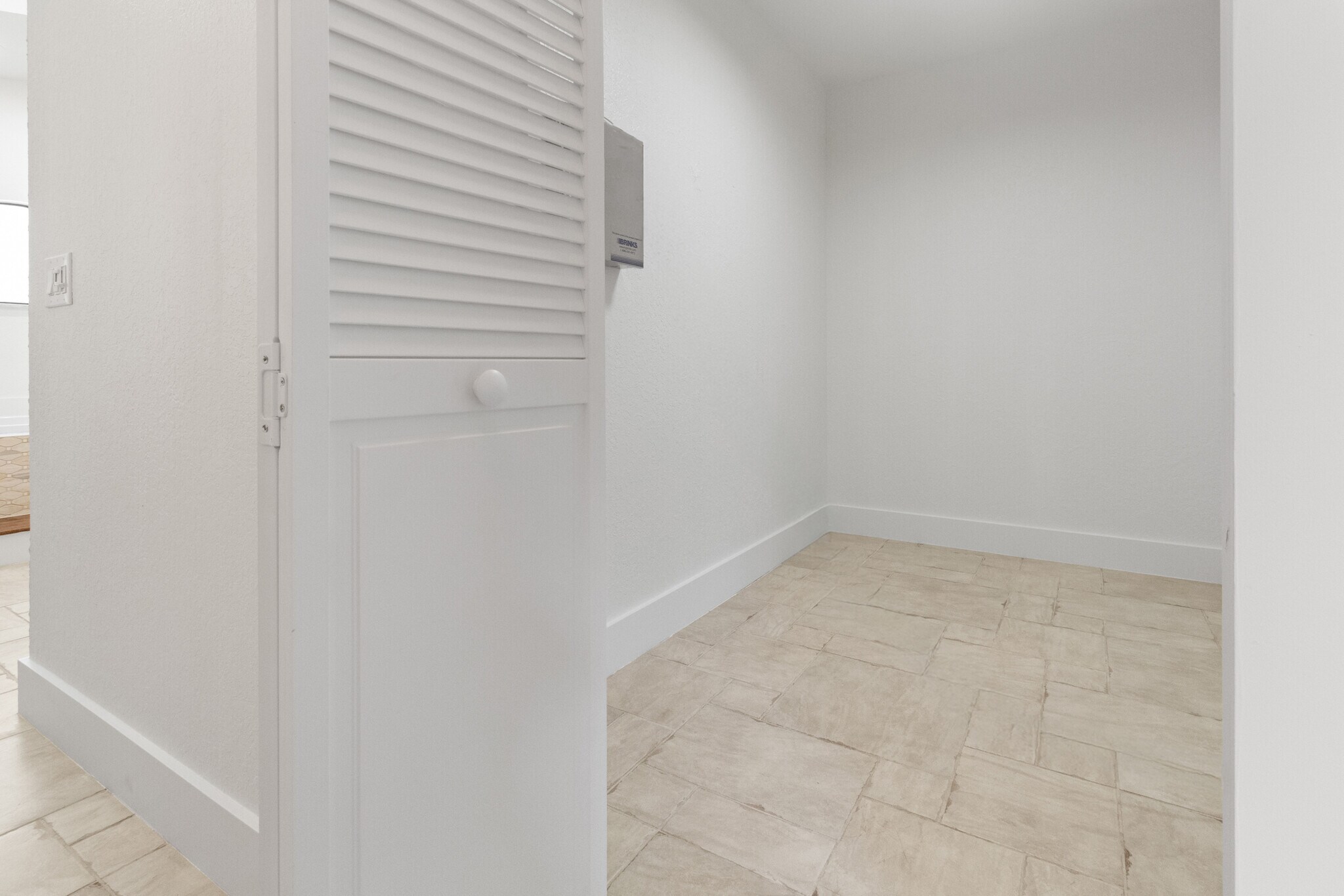 Building Photo - 11918 Quail Ridge Dr