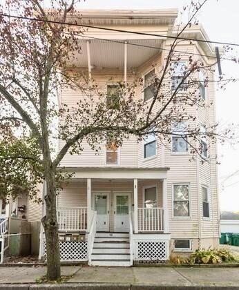 Building Photo - 38 Oneida St