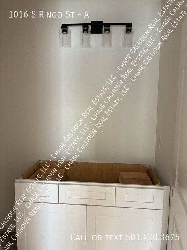 Building Photo - 1016 S Ringo St