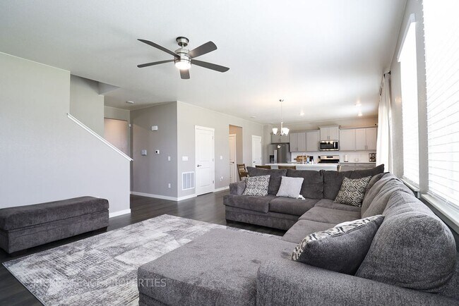 Building Photo - Beautiful New Home in West Greeley!