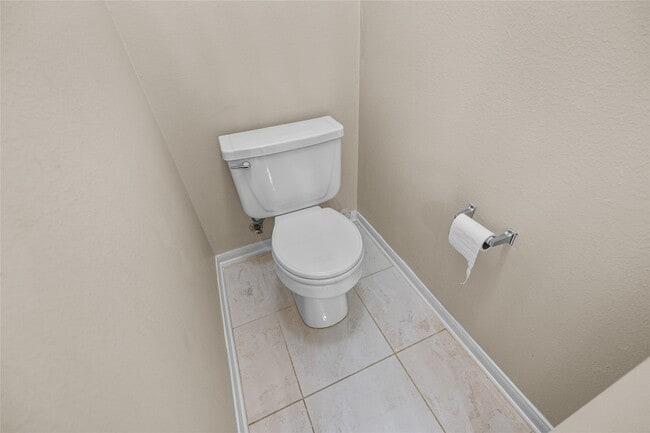 Building Photo - 1907 Heather Cove Ct