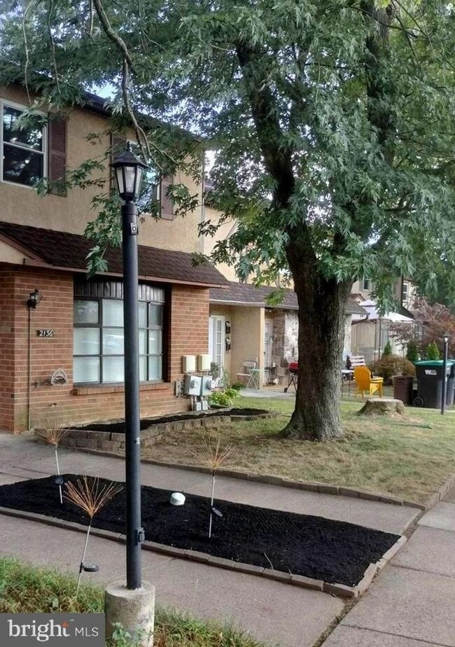 Building Photo - 2136 Ted Jim Dr