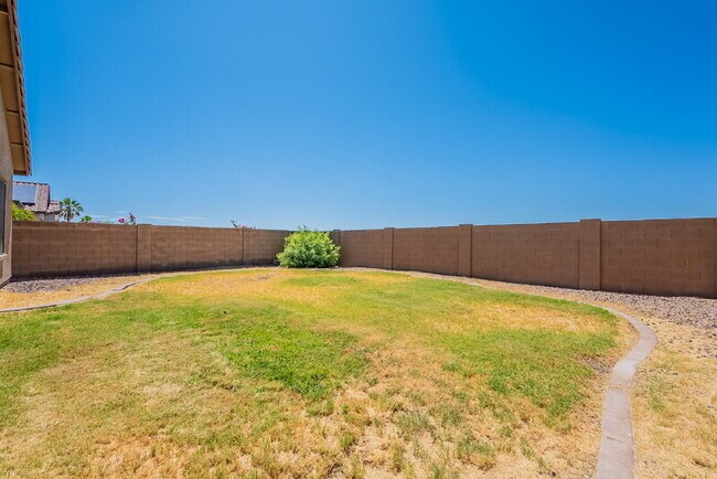 Building Photo - 7599 W Springfield Wy