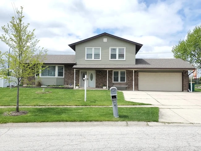 Building Photo - 1595 Oregon Trl