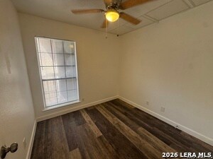 Building Photo - 8611 Datapoint Dr