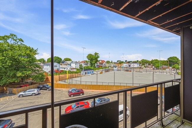 Building Photo - 595 Revere Beach Pkwy