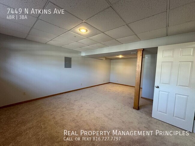 Building Photo - 7449 N Atkins Ave