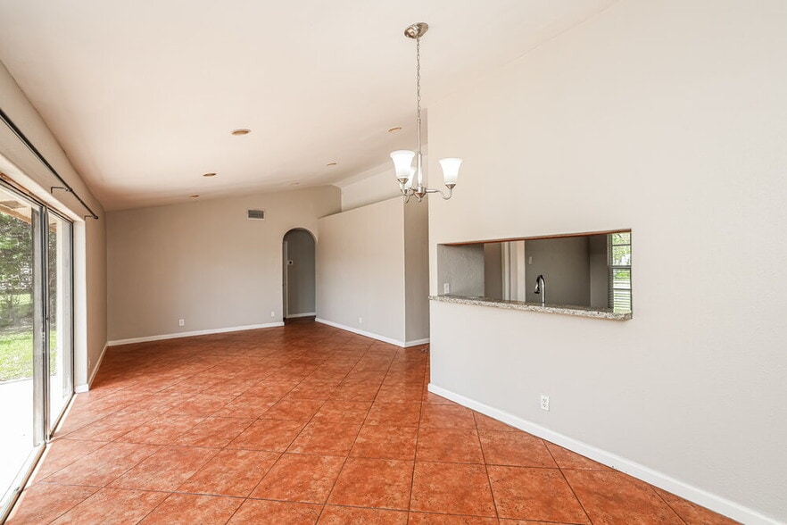 Building Photo - 9702 Nevada Pl