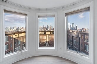 Building Photo - 34 Cambridge Wy