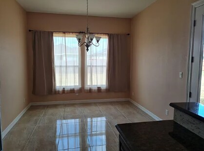 Building Photo - 1913 Ridgeway Cir