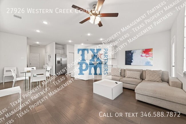 Building Photo - 27926 Western Crk Ct