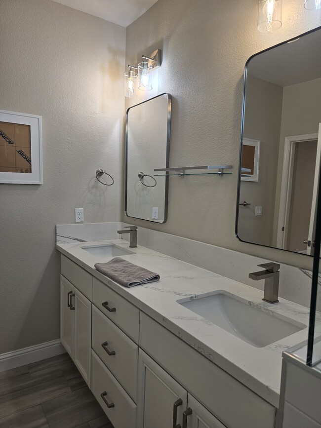 Building Photo - 3820 Giggs Way