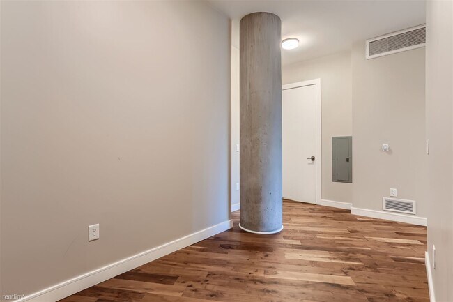 Building Photo - 1 br, 1.5 bath Condo - 4200 West 17th Aven...