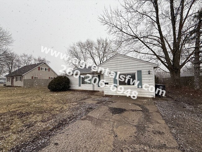 Primary Photo - 4 Bedroom House - Section 8 OK!