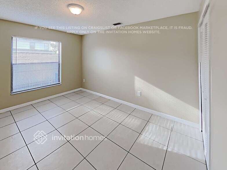 Building Photo - 1500 Lund Ave