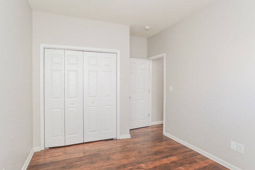 Building Photo - 3500 Limelight Ln