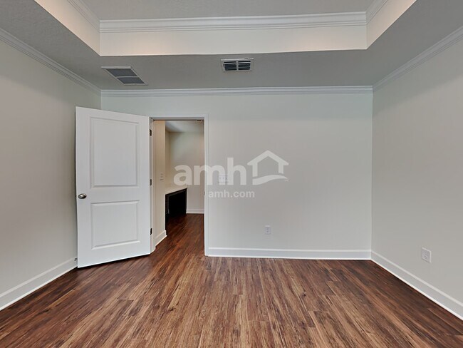 Building Photo - 12337 Paperbark Pl