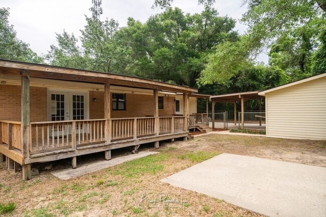 Building Photo - 1511 Woodchuck Ave