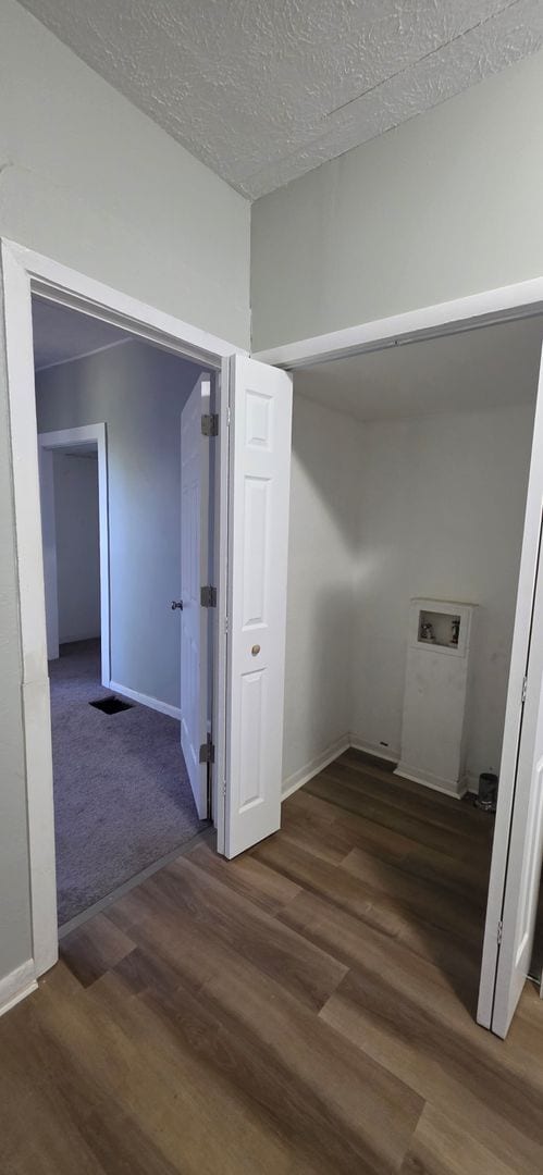 Building Photo - 1631 W 7th St