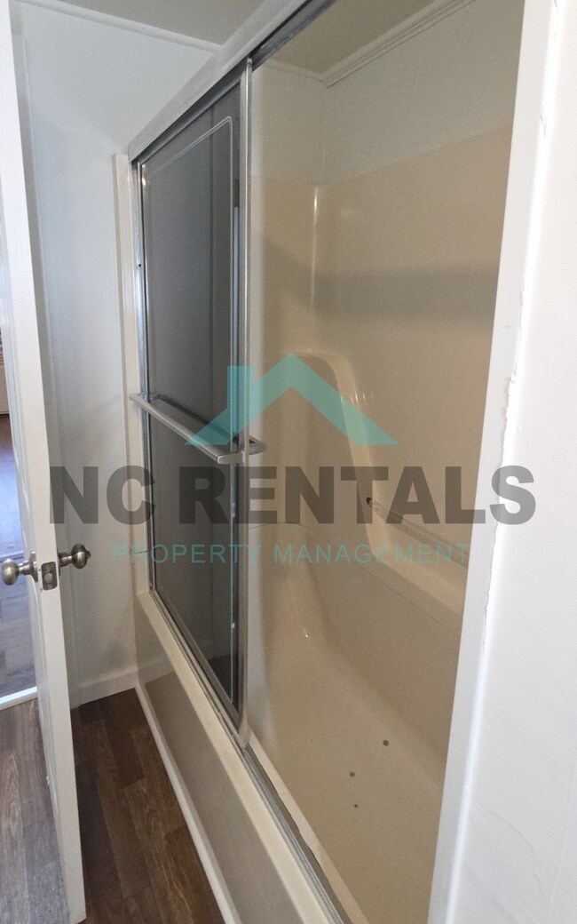 Building Photo - 8201 Stokesdale St