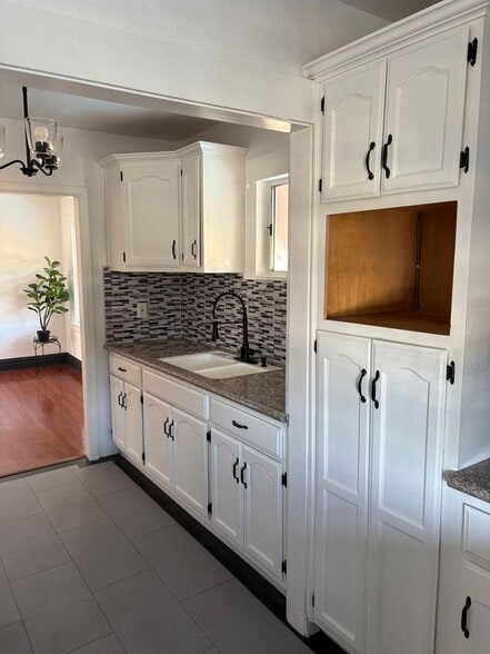 Building Photo - 3624 Arlington Ave